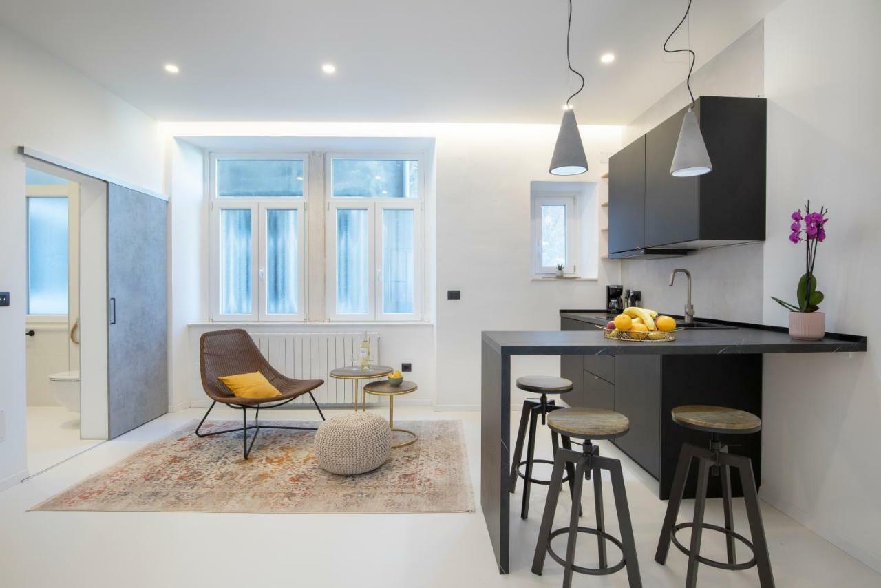 PUY Twins Idola Apartments מראה חיצוני תמונה