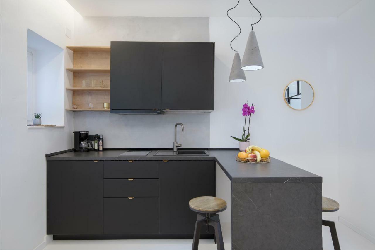 PUY Twins Idola Apartments מראה חיצוני תמונה