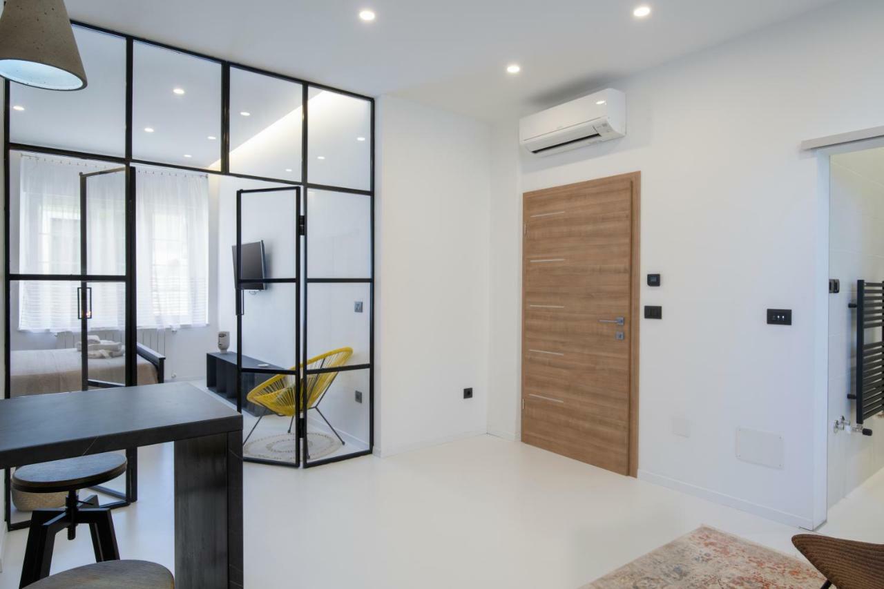 PUY Twins Idola Apartments מראה חיצוני תמונה